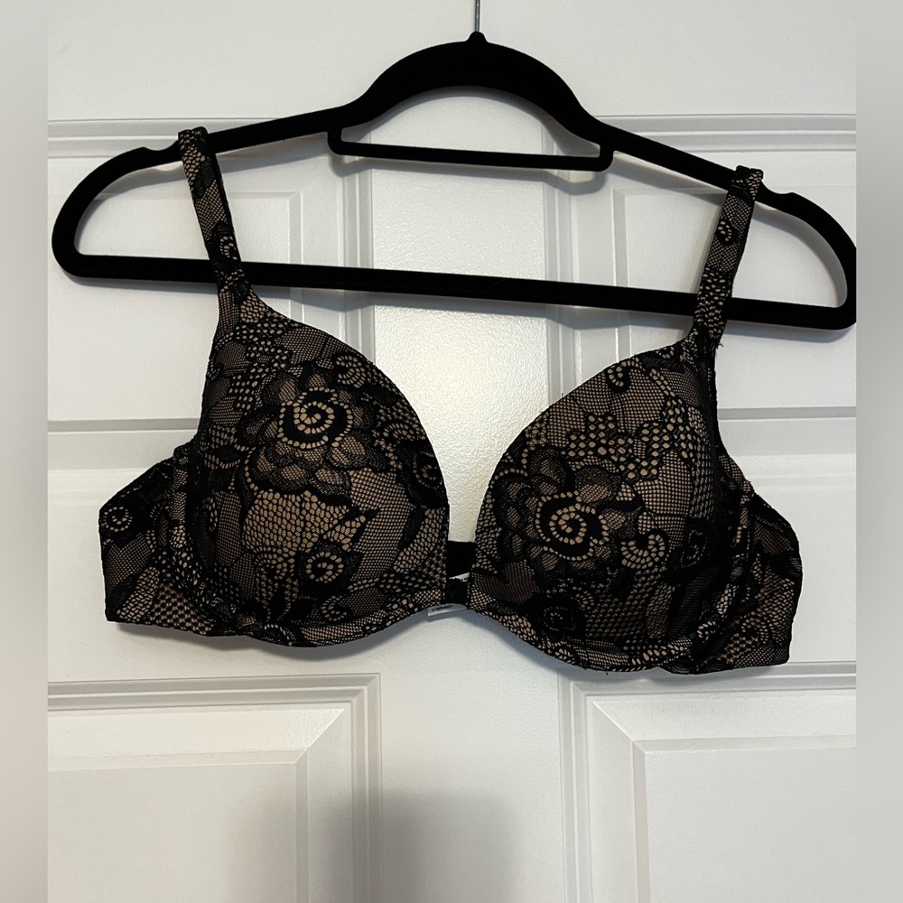 Lilyette black lace bra, size 38C